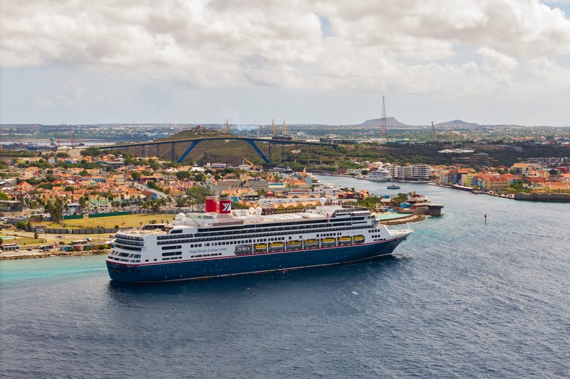 Borealis brengt eerste bezoek aan Curaçao