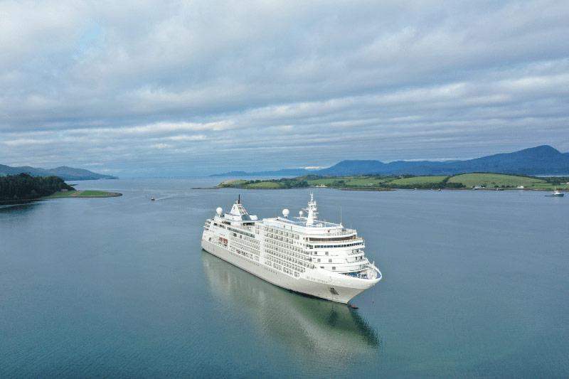 Bantry Bay verwelkomt eerste cruiseschip van 2026