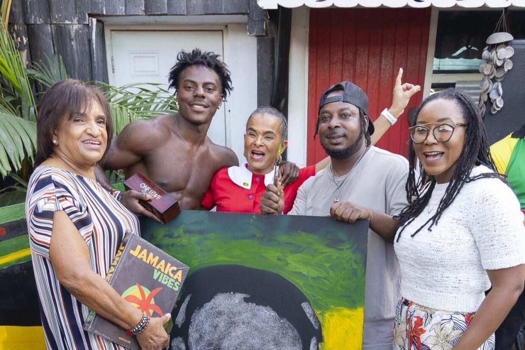 IShowSpeed promoot cruisebestemmingen op Jamaica tijdens Caribische tour		