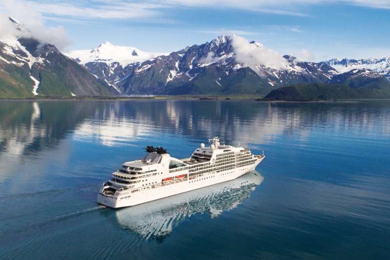 Seabourn_Sojourn_voltooit_laatste_cruise_voor_overdracht_aan_nieuwe_eigenaar