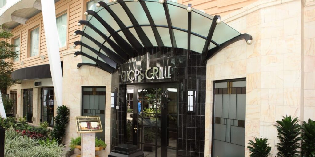Royal Caribbean introduceert nieuwe Chops Grille-brunch terwijl gasten vragen stellen over hogere prijzen
