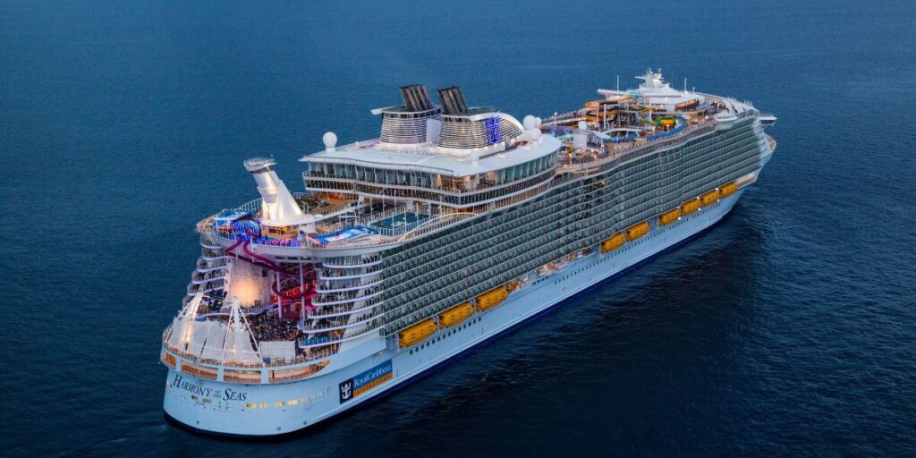 Harmony of the Seas verlaat droogdok met nieuwe venues en hutten