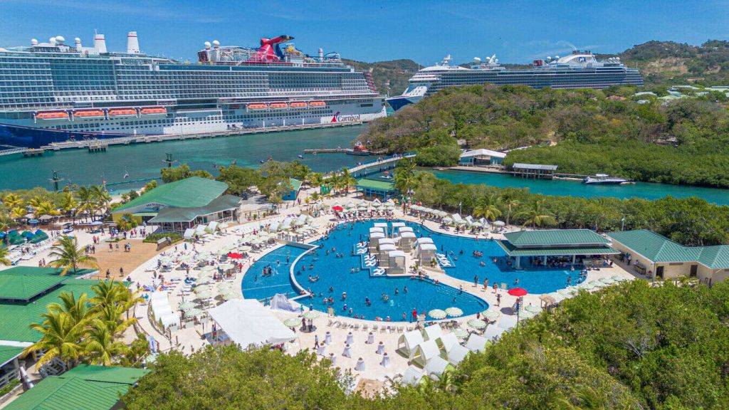 Carnival presenteert vernieuwde Isla Tropicale	