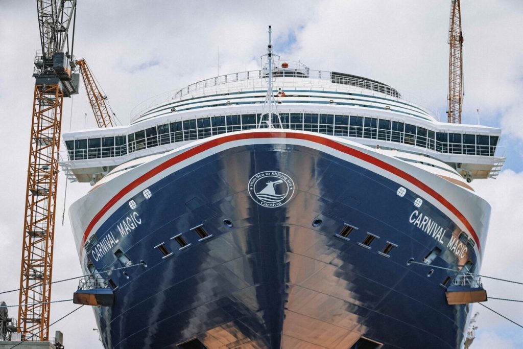Vernieuwde Carnival Magic hervat afvaarten vanuit Miami