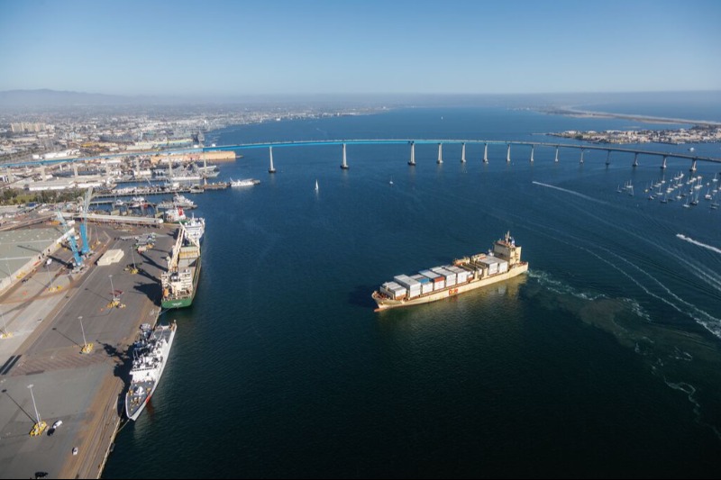 Haven_van_San_Diego_introduceert_live_scheepvaartoverzicht
