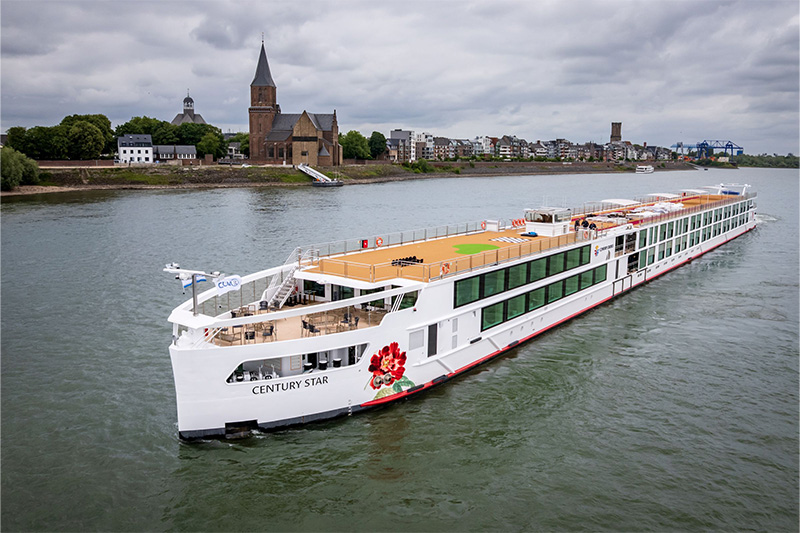 Century_Star_opgeleverd_aan_Century_Cruises