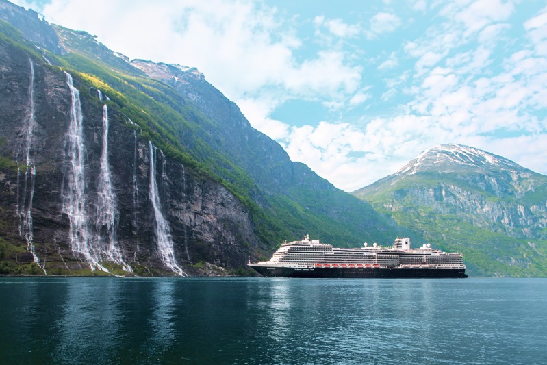 Holland_America_Line_breidt_fjordbezoeken_uit_op_cruises_van_Rotterdam_in_