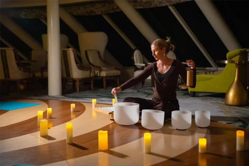 Crystal_presenteert_vier_Wellness_at_Searetraites_voor_