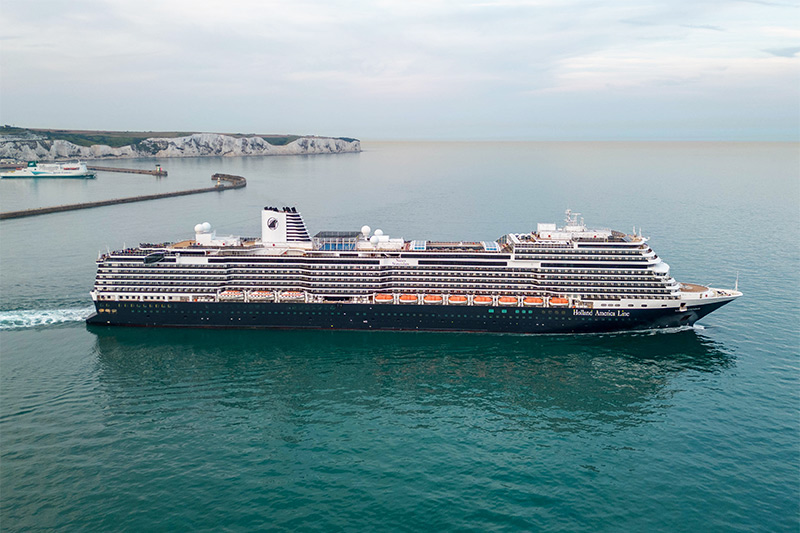Holland_America_start_daagse_zonsverduisteringcruise