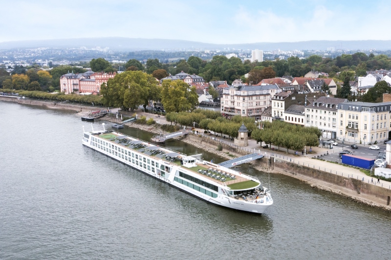 Scenic_geeft_korting_op_afvaarten_in__en__met_Labor_Dayactie