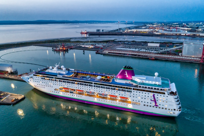 Ambassador_Cruise_Line_lanceert_nieuw_Trade_Portal_voor_reisagenten