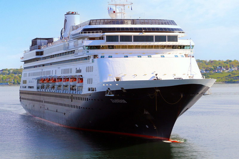 Zaandam_sluit_Alaskaseizoen_af_met_cruise_naar_Great_Bear_Rainforest