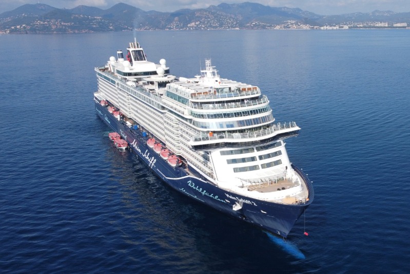TUI_Cruises_zet_in_op_bioLNG_methanol_en_AI_om_uitstoot_te_verminderen
