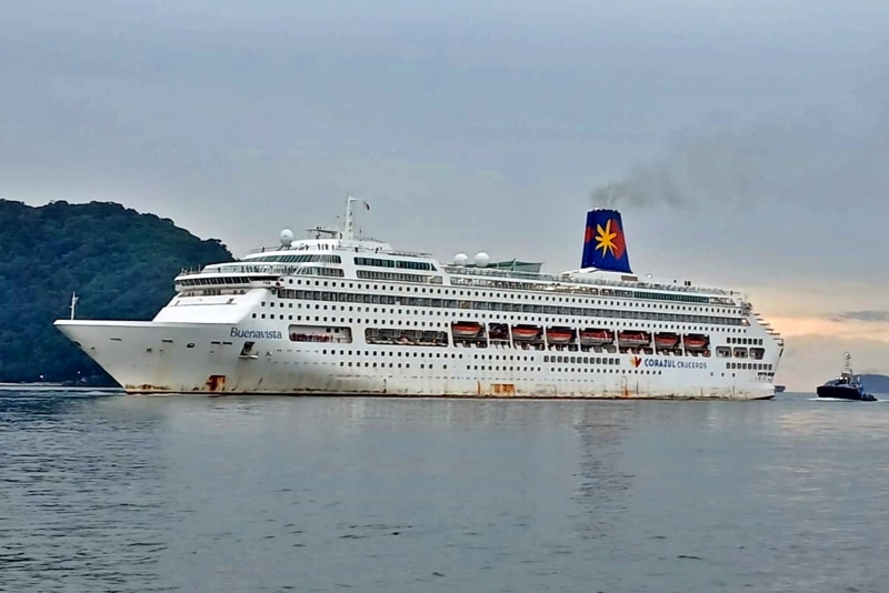 Buenavista_arriveert_in_Brazili_voor_debuut_van_Corazul