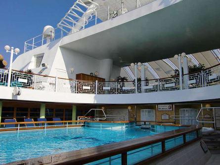 Nieuwe_gevallen_van_maagdarmklachten_aan_boord_van_Ruby_Princess_na_grote_norovirusuitbraak